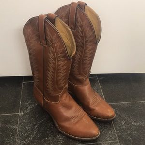 Brown Cowboy Boots. Women’s size 7.5.